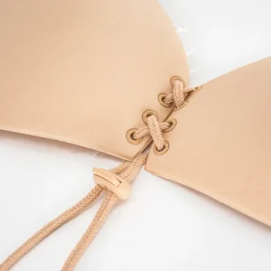 ストラップレスブラ